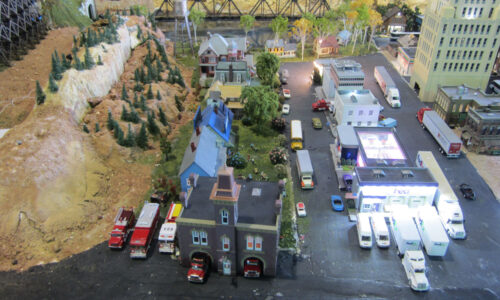 Displays Las Vegas Train Store (11)