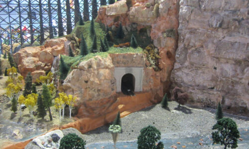 Displays Las Vegas Train Store (16)