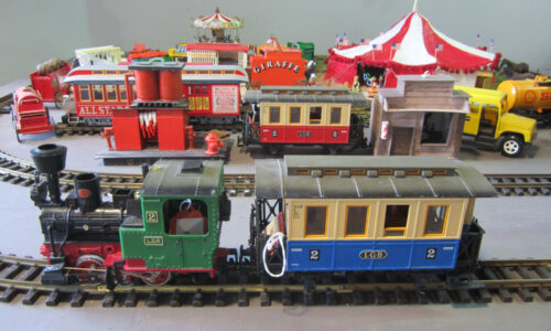Displays Las Vegas Train Store (21)