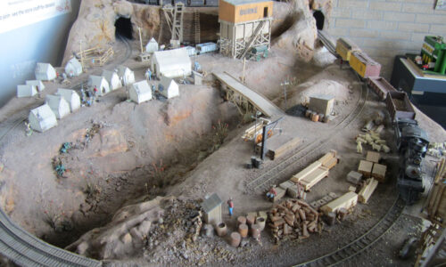 Displays Las Vegas Train Store (37)