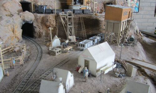 Displays Las Vegas Train Store (46)