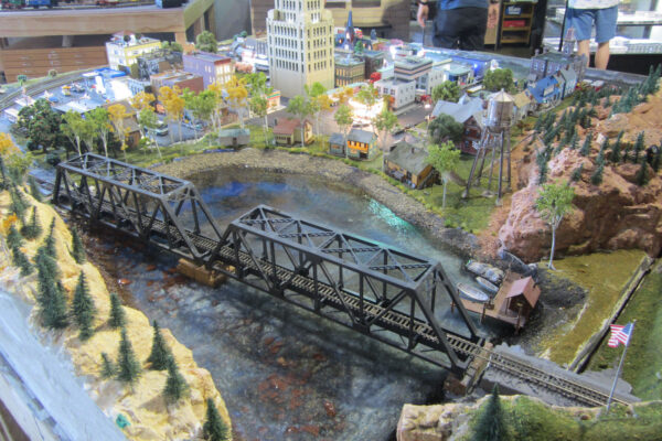 Displays Las Vegas Train Store (8)