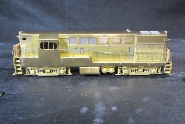 The Car Works Fairbanks -Morse Road Switcher H-16-44 - Raymond Loewy Style C-Liner Trucks - Train of the Day from Las Vegas Train World