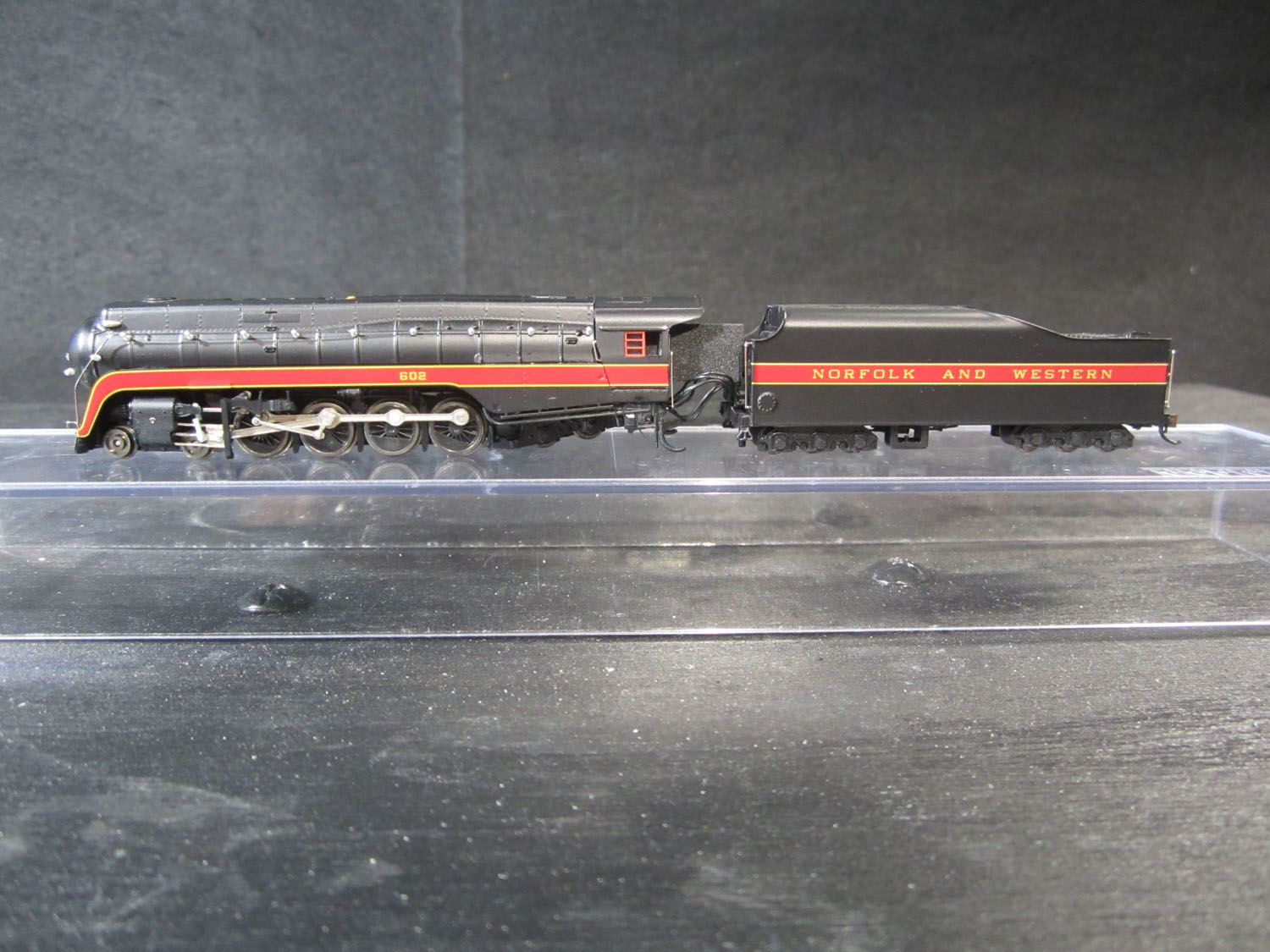 Bachmann N Scale #53251 Class J 4-8-4 Norfolk & Western #602 Steam Locomotive w/ Tender – Train of the Day
