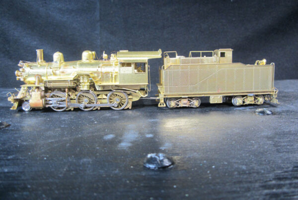 Las Vegas Train World - Train of the Day - Hallmark Unpainted Brass MKT 2-6-0 Class J5 Steam Locomotive w/ Tender HO