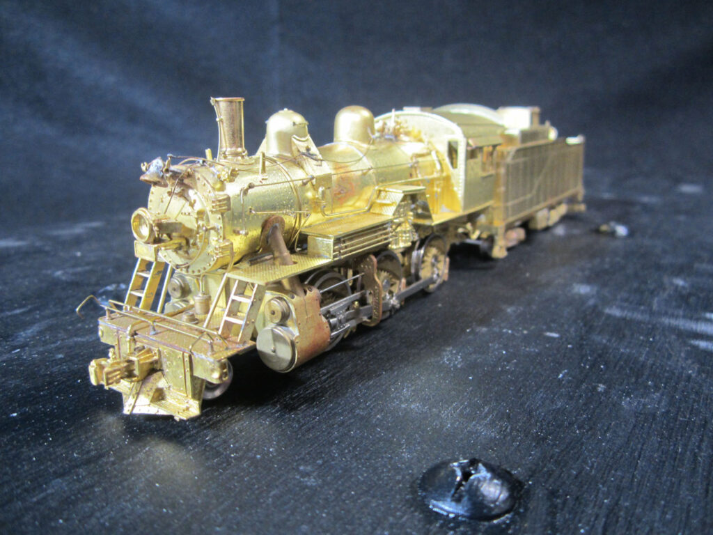 Las Vegas Train World - Train of the Day - Hallmark Unpainted Brass MKT 2-6-0 Class J5 Steam Locomotive w/ Tender HO